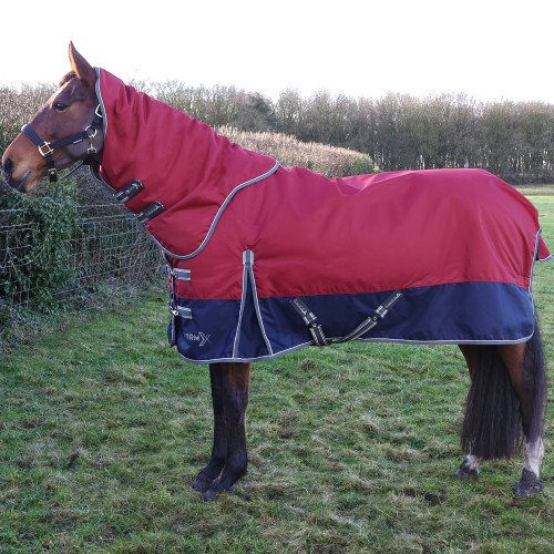 StormX Empra 200 Turnout Rug with Detachable Neck - Burgundy - 4'6"